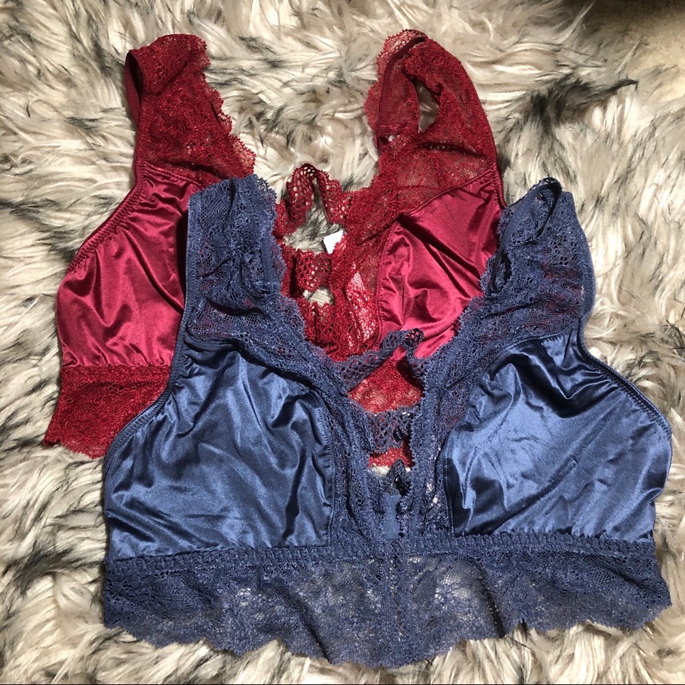 bundle of vs bralettes!